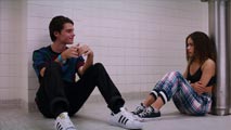 Джинни и Джорджия 1 сезон 3 серия онлайн