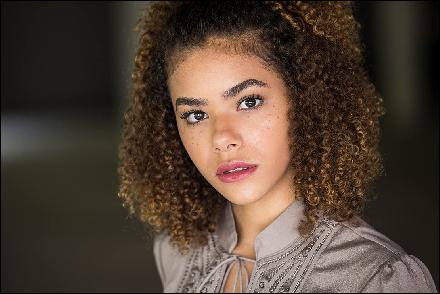 740full-antonia-gentry (1110x740, 228 kБ...)